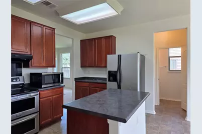 160 Mistletoe Lane, Kyle, TX 78640 - Photo 8