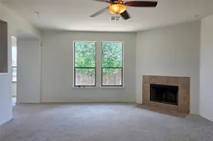 160 Mistletoe Ln, Kyle, TX 78640 - Photo 6