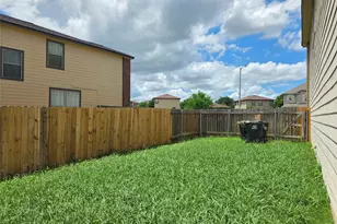 160 Mistletoe Ln, Kyle, TX 78640 - Photo 28