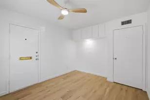 300 Crockett St, Austin, TX 78704 - Photo 18