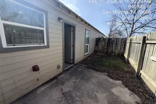 640 Mill St, San Marcos, TX 78666 - Photo 10