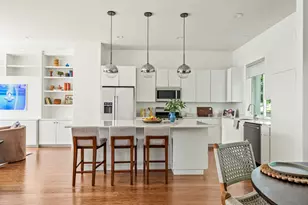 1801 E 2nd St, Austin, TX 78702 - Photo 2