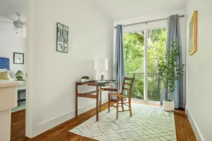 1801 E 2nd St, Austin, TX 78702 - Photo 14