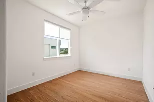 1801 E 2nd St, Austin, TX 78702 - Photo 20