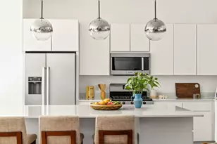 1801 E 2nd St, Austin, TX 78702 - Photo 8