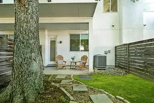 1801 E 2nd St, Austin, TX 78702 - Photo 32