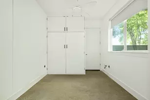 1801 E 2nd St, Austin, TX 78702 - Photo 24
