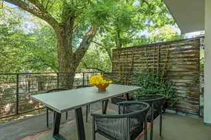 1801 E 2nd St, Austin, TX 78702 - Photo 14