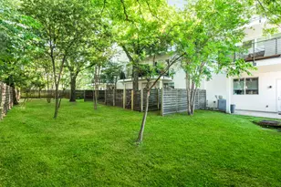 1801 E 2nd St, Austin, TX 78702 - Photo 28