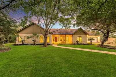 810 Bluff Ridge Court, New Braunfels, TX 78132 - Photo 1