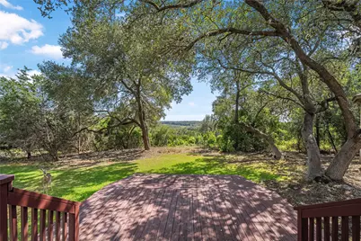 810 Bluff Ridge Court, New Braunfels, TX 78132 - Photo 34