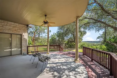 810 Bluff Ridge Court, New Braunfels, TX 78132 - Photo 28
