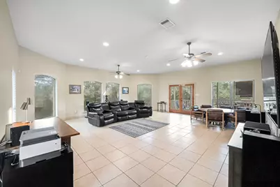 810 Bluff Ridge Court, New Braunfels, TX 78132 - Photo 18