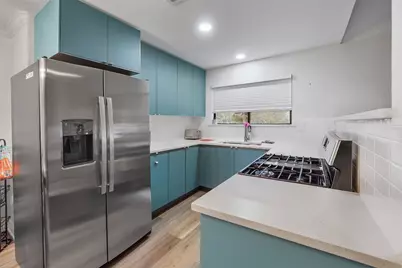 505 E Logan Street, Round Rock, TX 78664 - Photo 8