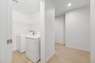 44 East Ave, Austin, TX 78701 - Photo 22