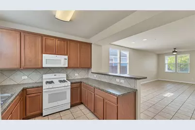 334 Newberry Trail #Main Home, San Marcos, TX 78666 - Photo 14