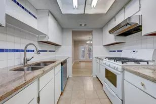 6300 Capriola Dr, Austin, TX 78745 - Photo 10