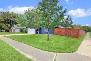 6300 Capriola Dr, Austin, TX 78745 - Photo 2