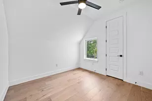 504 Normandy St, Austin, TX 78745 - Photo 12