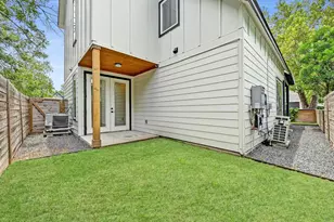 504 Normandy St, Austin, TX 78745 - Photo 20