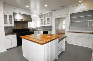 1305 Lorrain St, Austin, TX 78703 - Photo 8
