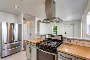 2012 Payne Ave, Austin, TX 78757 - Photo 14