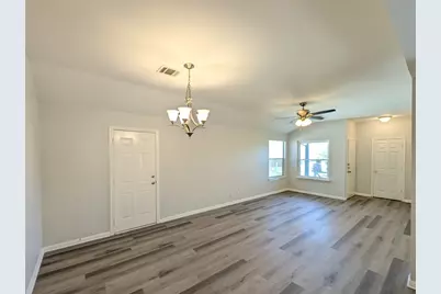 2200 Magnolia Drive, Round Rock, TX 78664 - Photo 4