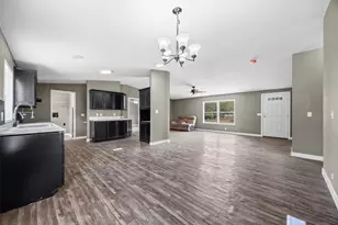 16401 Jacobson Rd, Del Valle, TX 78617 - Photo 4
