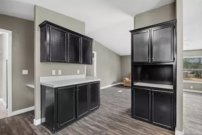 16401 Jacobson Road, Del Valle, TX 78617 - Photo 12