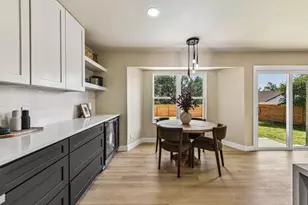 7523 Glenhill Rd, Austin, TX 78752 - Photo 12