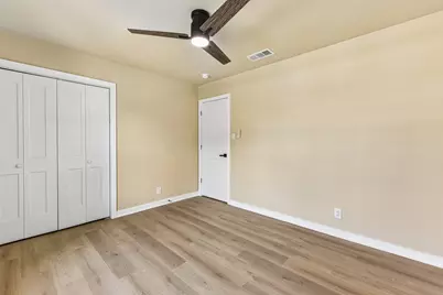 7523 Glenhill Road, Austin, TX 78752 - Photo 28