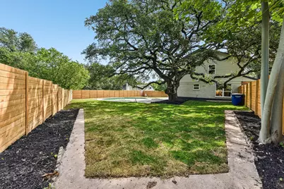 7523 Glenhill Road, Austin, TX 78752 - Photo 38