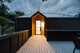 1103 Cherico St, Austin, TX 78702 - Photo 26