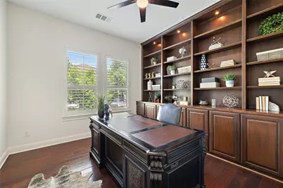 15713 Spillman Ranch Loop, Austin, TX 78738 - Photo 6
