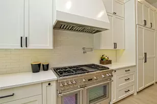 304 Westwood Terrace, Austin, TX 78746 - Photo 14