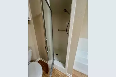 728 W San Antonio Street #728 A, Lockhart, TX 78644 - Photo 10