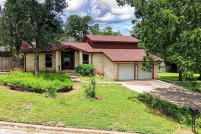300 Pecan Lane, Round Rock, TX 78664 - Photo 4