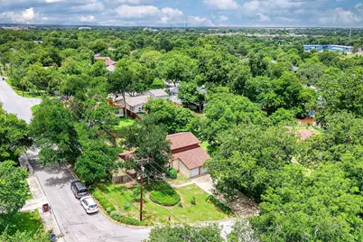 300 Pecan Lane, Round Rock, TX 78664 - Photo 10