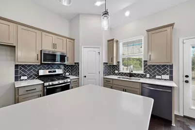 12605 Iron Bridge Drive, Manchaca, TX 78652 - Photo 12