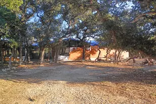 1722 Paradise Pkwy, Canyon Lake, TX 78133 - Photo 2