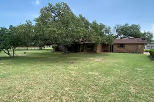 140 Oak Ridge Rd, Georgetown, TX 78628 - Photo 14