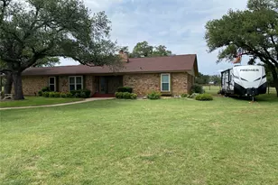 140 Oak Ridge Rd, Georgetown, TX 78628 - Photo 8