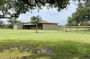 140 Oak Ridge Rd, Georgetown, TX 78628 - Photo 16