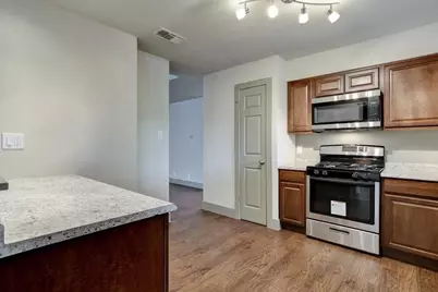9415 Quail Meadow Drive, Austin, TX 78758 - Photo 10