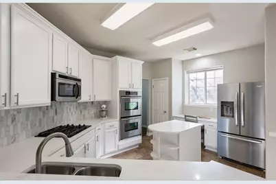4435 Hunters Lodge Drive, Round Rock, TX 78681 - Photo 18