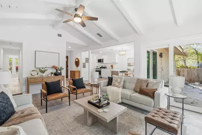 6710 Kings Point W, Austin, TX 78723 - Photo 8