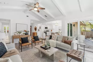 6710 Kings Point W, Austin, TX 78723 - Photo 8