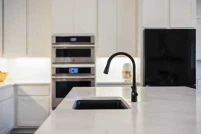 494 Prairie Clover Drive, Dripping Springs, TX 78620 - Photo 10