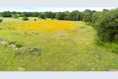 1395 S Highway 95 Highway, Smithville, TX 78957 - Photo 18