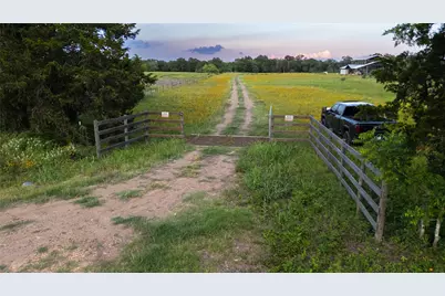 1395 S Highway 95 Highway, Smithville, TX 78957 - Photo 26